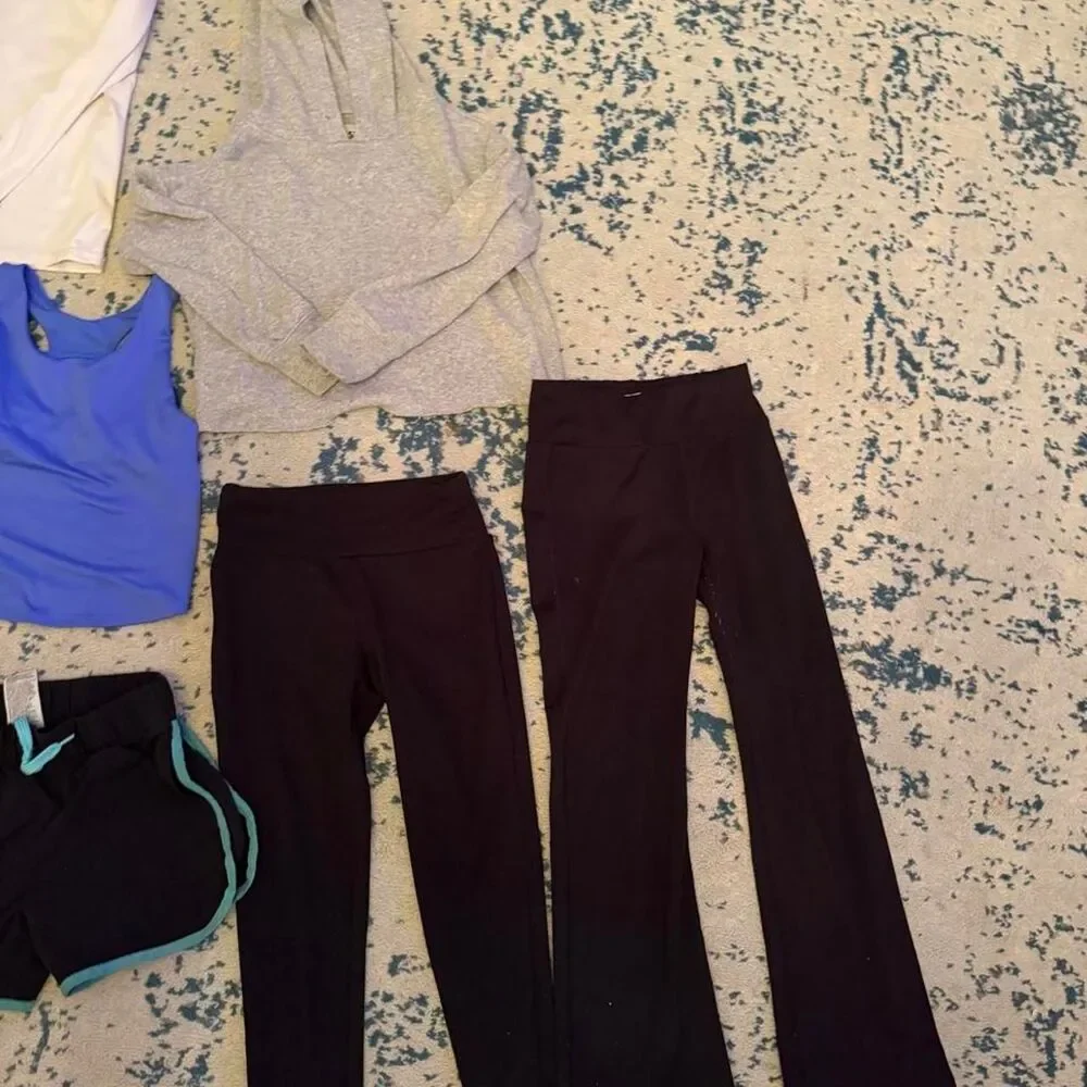 Girls size 6 athletic bundle